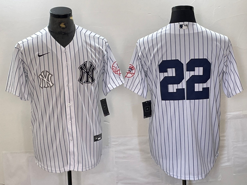 Men's New York Yankees #22 Juan Soto White Cool Base Stitched Baseball Jersey 10 Men's New York Yankees #22 Juan Soto White Cool Base Stitched Baseball Jersey 10